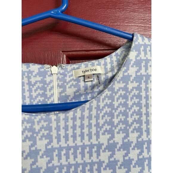 Tyler Boe Houndstooth Bluebell Flare Sleeve Mini Sweater Dress Size Large - Picture 3 of 9